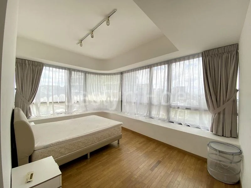 2 Bed Condo for Rent in  Trilight - Image 8