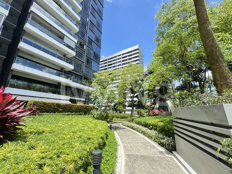 3 Bed Condo for Sale in  The Trizon - Image 8