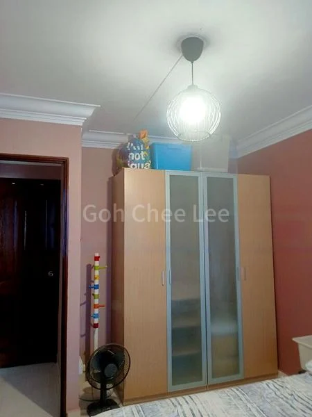 Common Room (HDB) for Rent in  240 Serangoon Avenue 2 - Image 10