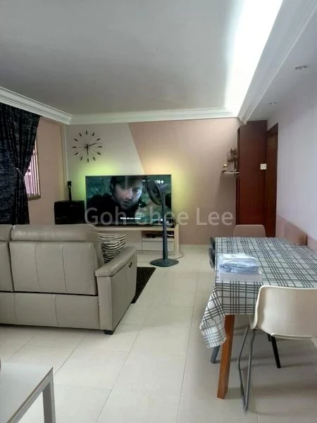 Common Room (HDB) for Rent in  240 Serangoon Avenue 2 - Image 4