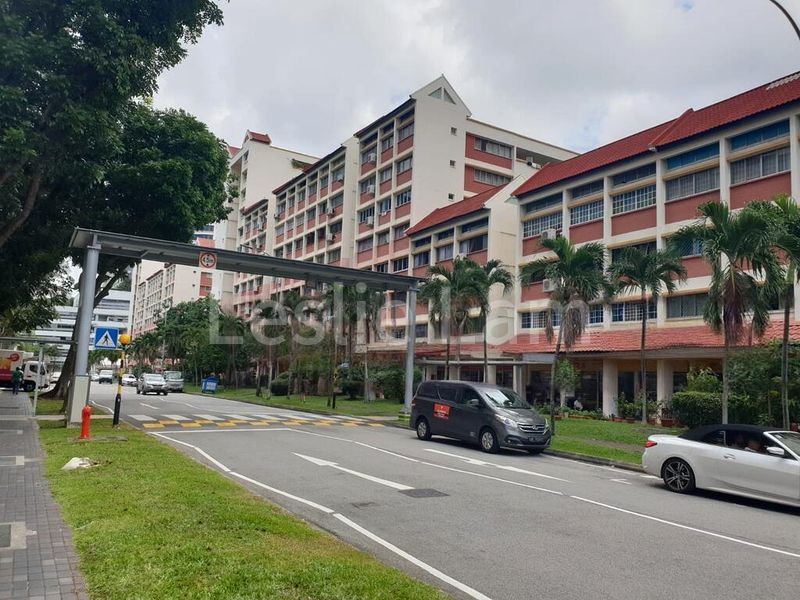 Shop / Shophouse for Rent: 685 Race Course Road - Image 1