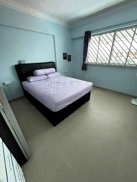 Maisonette HDB for Sale in  877 Yishun Street 81 - Image 4