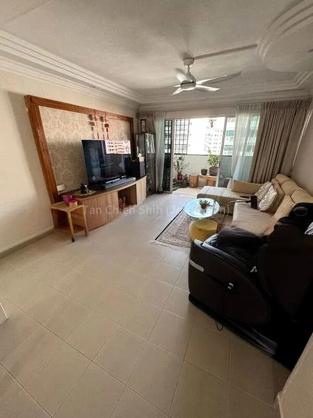 Maisonette HDB for Sale in  877 Yishun Street 81 - Image 1