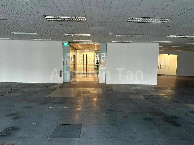 Office for Sale: Prudential Tower - Image 1