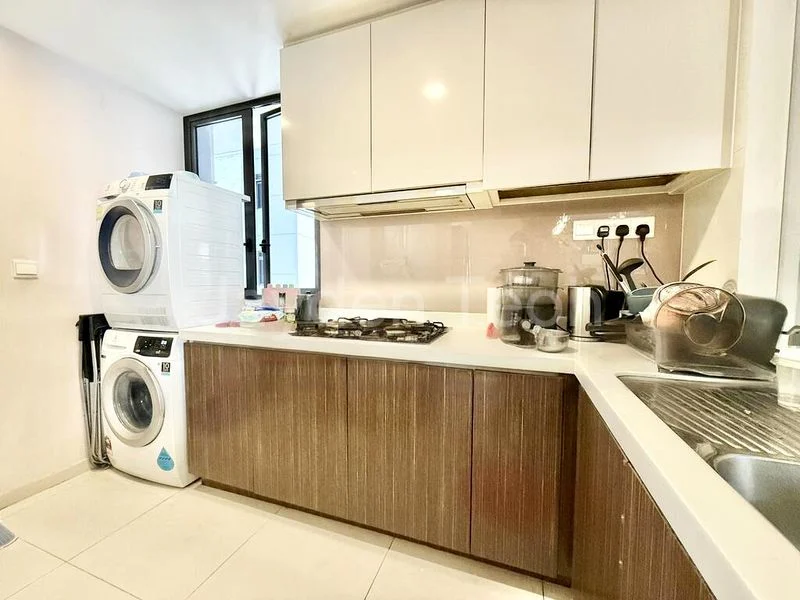 3 Bed Executive Condo for Sale in  Twin Waterfalls - Image 5