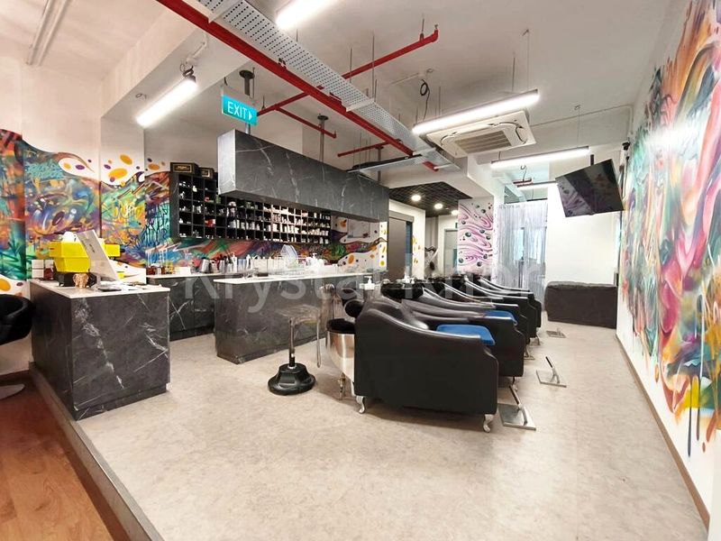 Office for Rent: A Vibrant, Spacious Deluxe Shophouse w/ Lift Access in CBD - Image 10