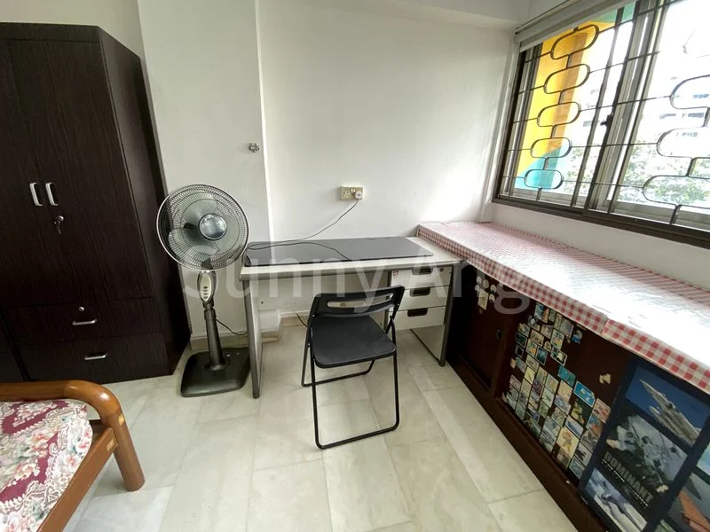 Common Room (HDB) for Rent in  320 Jurong East Street 31 - Image 11
