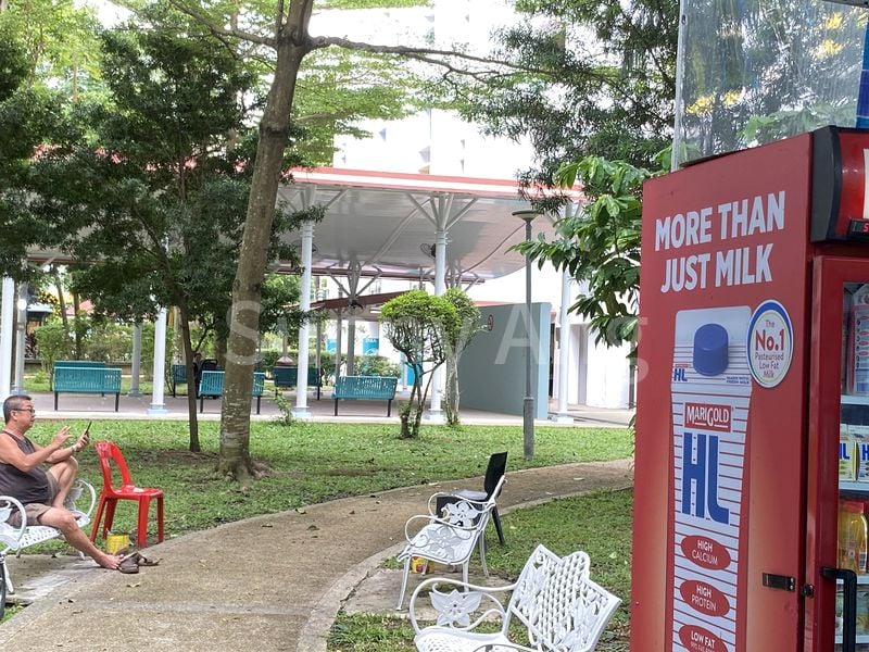 Common Room (HDB) for Rent in  320 Jurong East Street 31 - Image 12