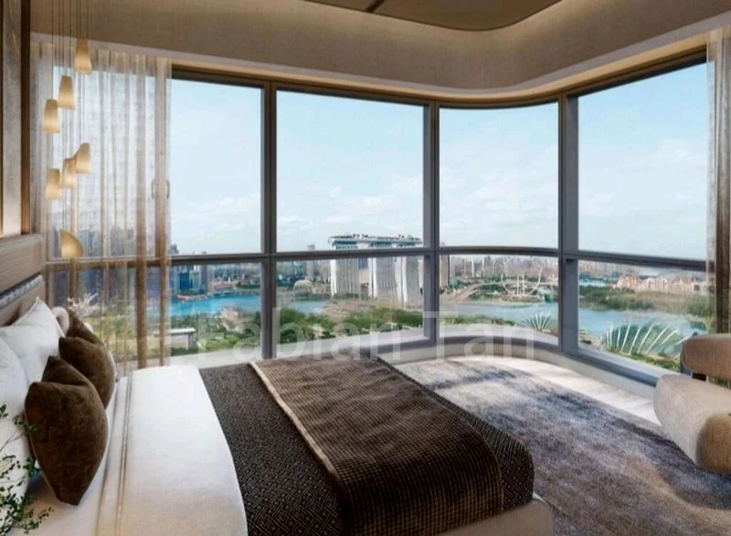 4 Bed Condo for Sale in  Marina Gardens Drive - Image 1