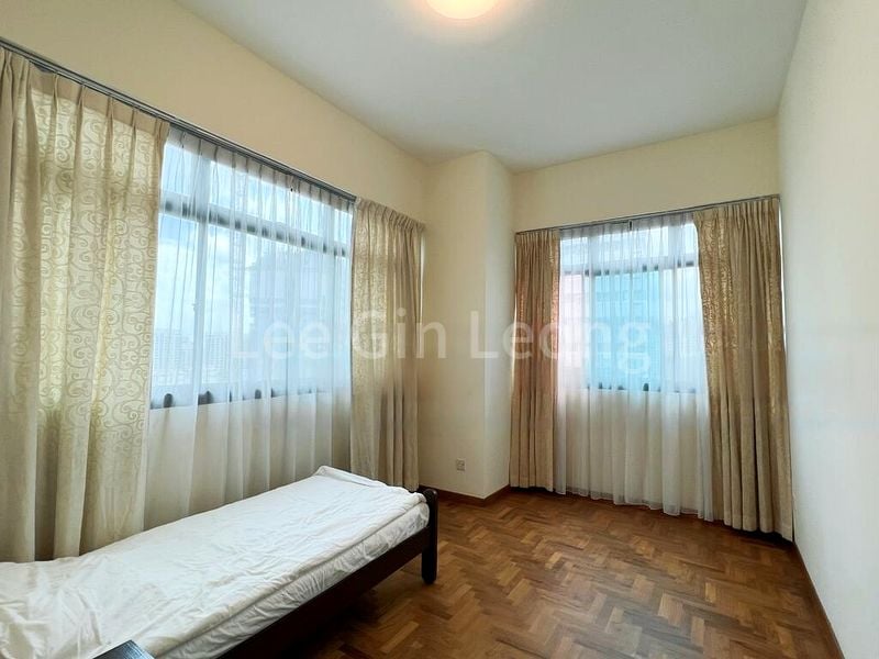 3+1 Bed Condo for Sale in  Leonie Gardens - Image 4