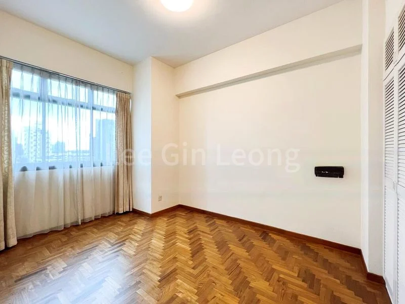 3+1 Bed Condo for Sale in  Leonie Gardens - Image 11