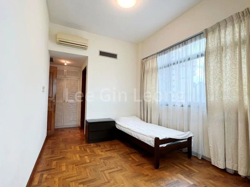 3+1 Bed Condo for Sale in  Leonie Gardens - Image 6