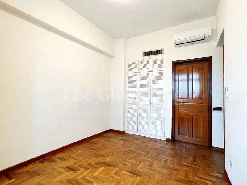 3+1 Bed Condo for Sale in  Leonie Gardens - Image 8