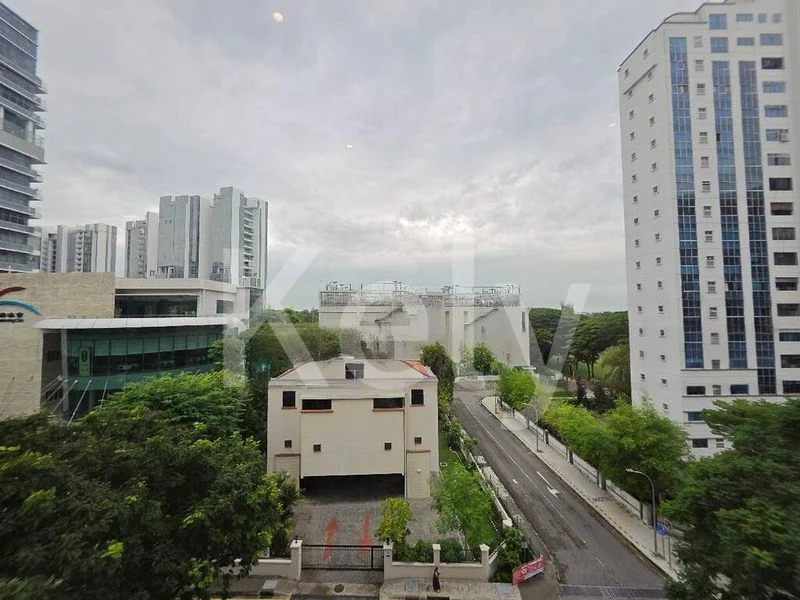 2 Bed Condo for Sale in  Suites @ Amber - Image 13