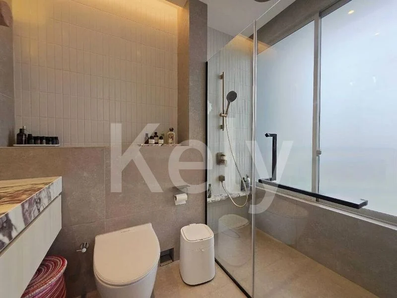 2 Bed Condo for Sale in  Suites @ Amber - Image 8