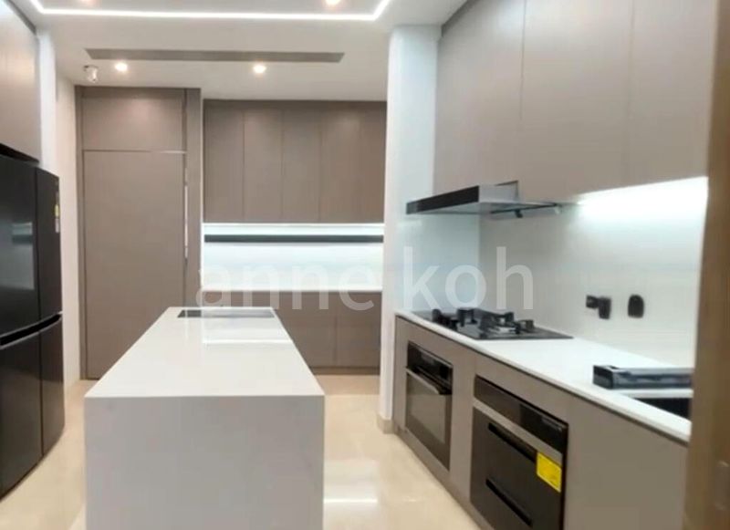 4 Bed Condo for Rent in  Gramercy Park - Image 9