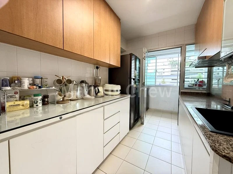 4 Room (4A) HDB for Sale in  27 Ghim Moh Link - Image 3