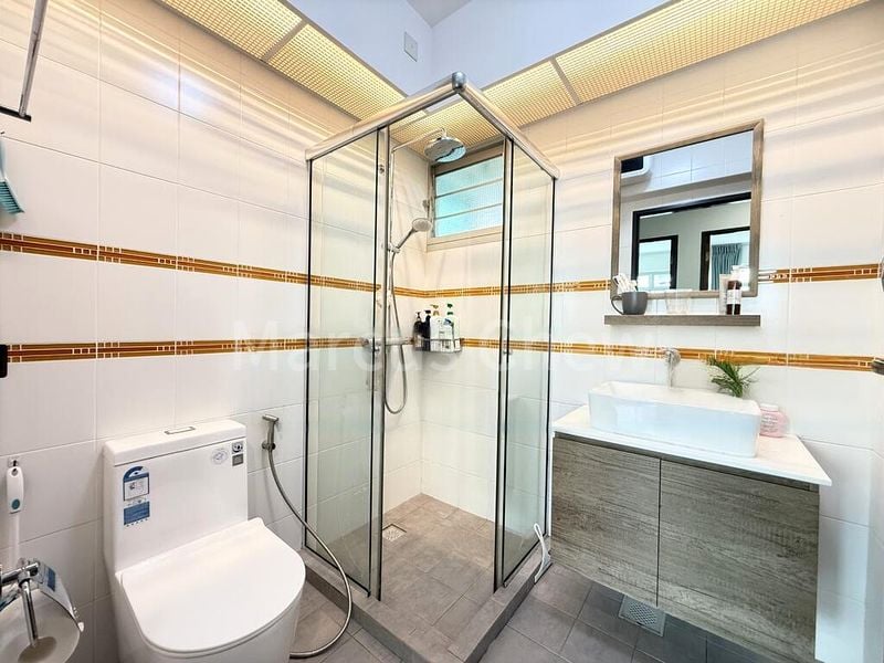 4 Room (4A) HDB for Sale in  27 Ghim Moh Link - Image 6