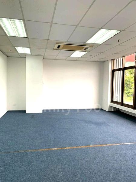 Office for Rent: Sindo Industrial Building - Image 4