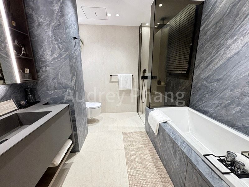 4 Bed Condo for Sale in  Union Square Residences / Former Central Square - Image 5