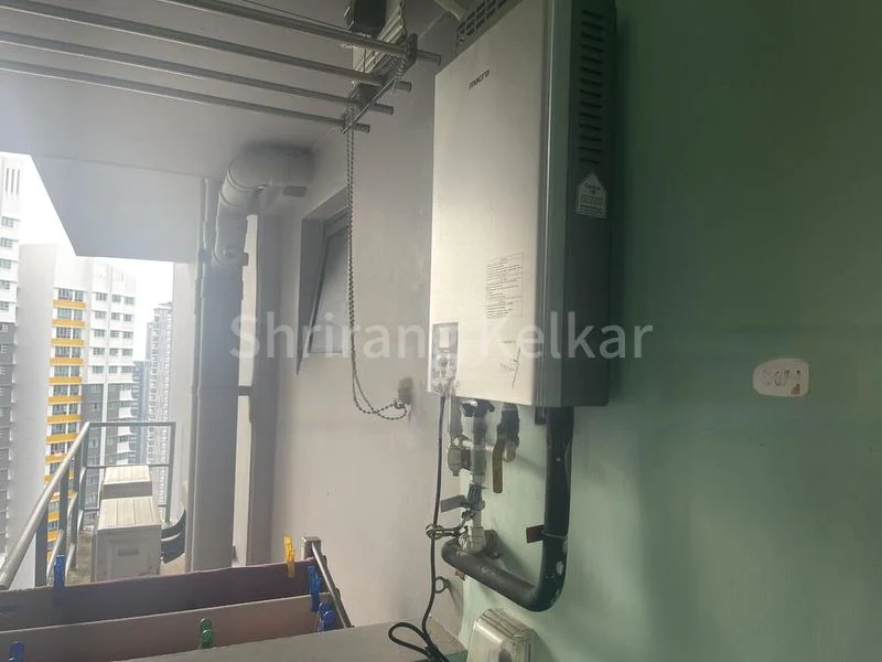 5 Room (5A) HDB for Rent in  311B Clementi Avenue 4 - Image 1