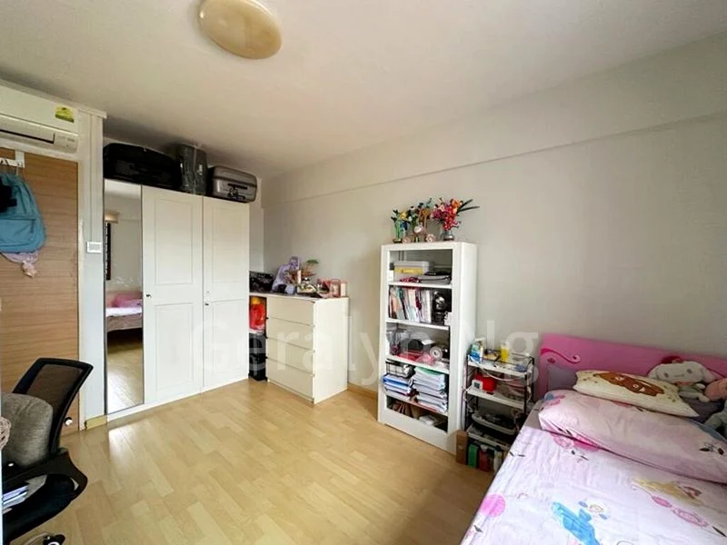 4 Room (4NG) HDB for Sale in 56 Chai Chee Drive - Image 8