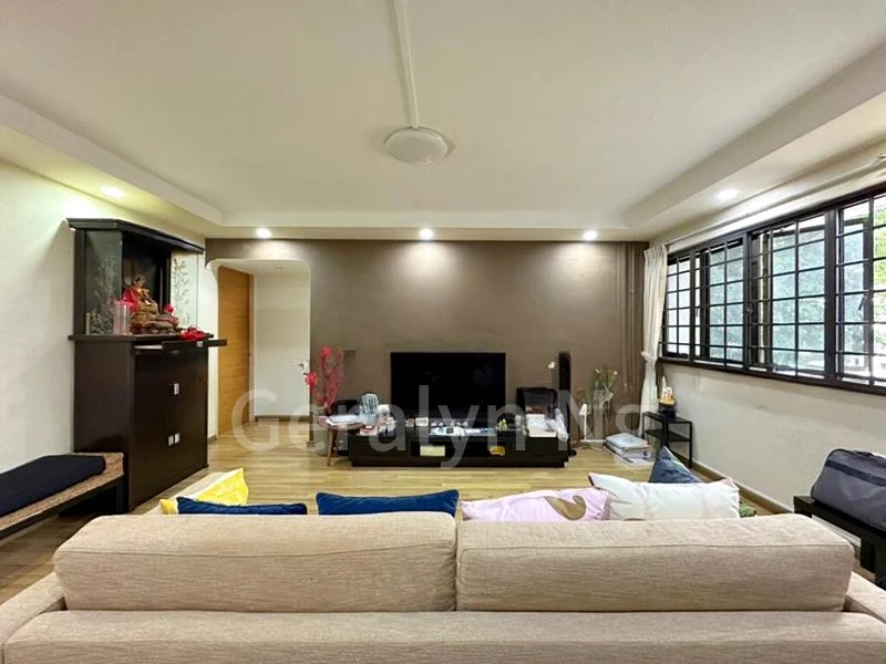 4 Room (4NG) HDB for Sale in 56 Chai Chee Drive - Image 2