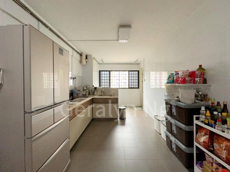 4 Room (4NG) HDB for Sale in 56 Chai Chee Drive - Image 10