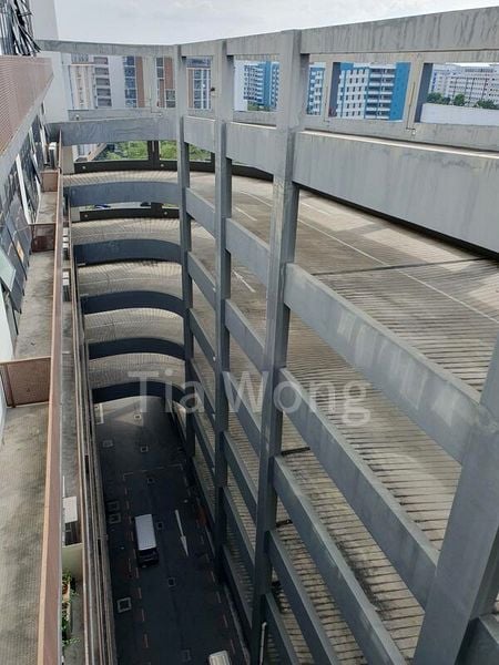 Light Industrial (B1) for Rent: Woodlands Horizon - Image 1