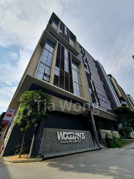 Light Industrial (B1) for Rent: Woodlands Horizon - Image 3