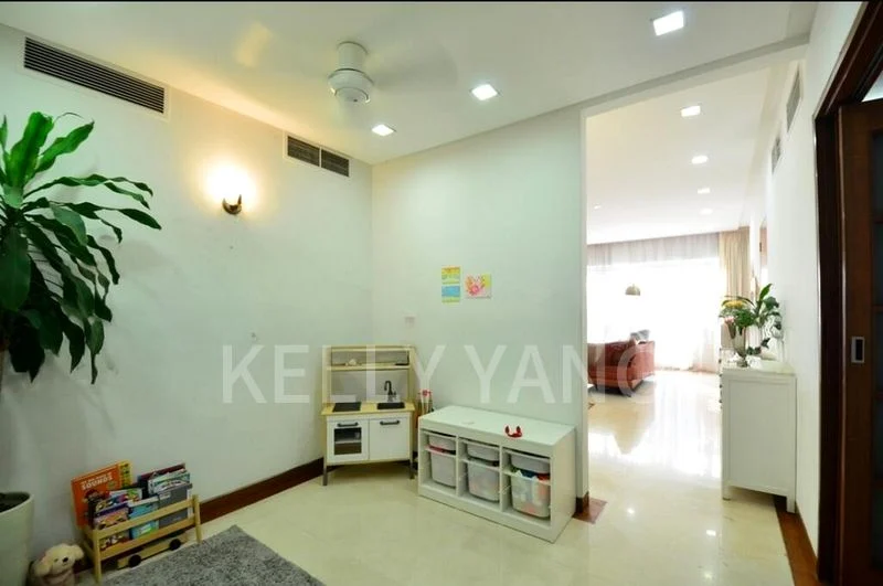 3 Bed Condo for Rent in  Nassim Jade - Image 6