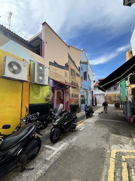 Shop / Shophouse for Rent: Mayo Street - Image 1