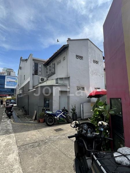 Shop / Shophouse for Rent: Mayo Street - Image 2