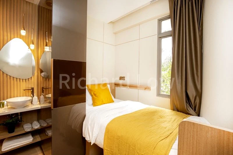 Studio Service Apartment (Condo) for Rent in  2 Mount Elizabeth Link - Image 2