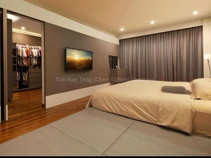 7 Bed Corner Terrace (Landed) for Sale in  Greenridge - Image 3