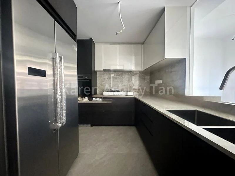 3 Bed Condo for Rent in  Liv @ MB - Image 2