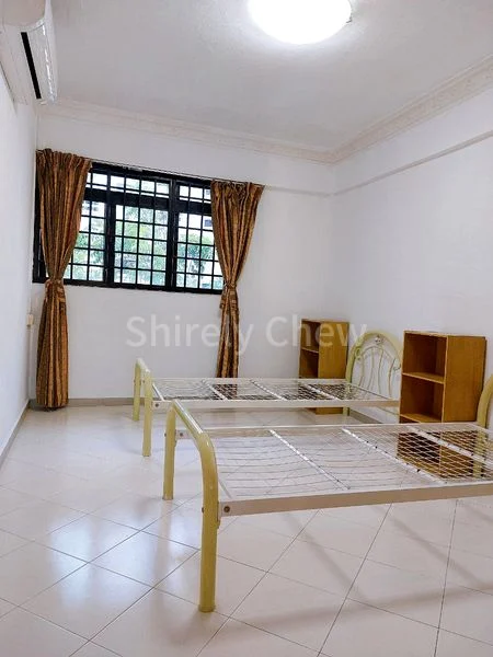 4 Room (4NG) HDB for Rent in  709 Hougang Avenue 2 - Image 7