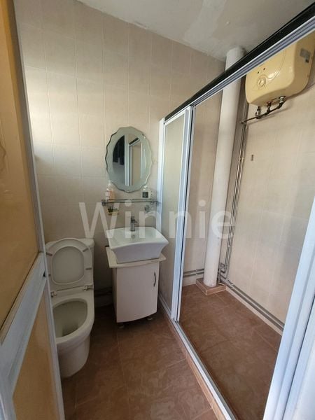 Common Room (HDB) for Rent in  865 Jurong West Street 81 - Image 1