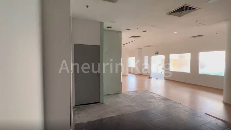 Mall Shop for Rent in  Roxy Square - Image 4