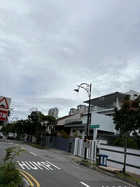6 Bed Semi-Detached House (Landed) for Sale in  Serangoon Park - Image 12