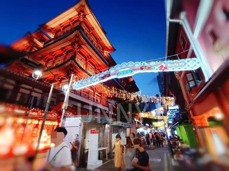 Food & Beverage for Rent: Prime Chinatown Restaurant Shop, Next to an MRT - Image 10