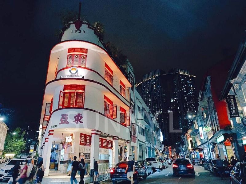 Food & Beverage for Rent: Prime Chinatown Restaurant Shop, Next to an MRT - Image 15