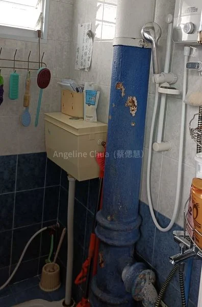 Common Room (HDB) for Rent in  562 Ang Mo Kio Avenue 3 - Image 3