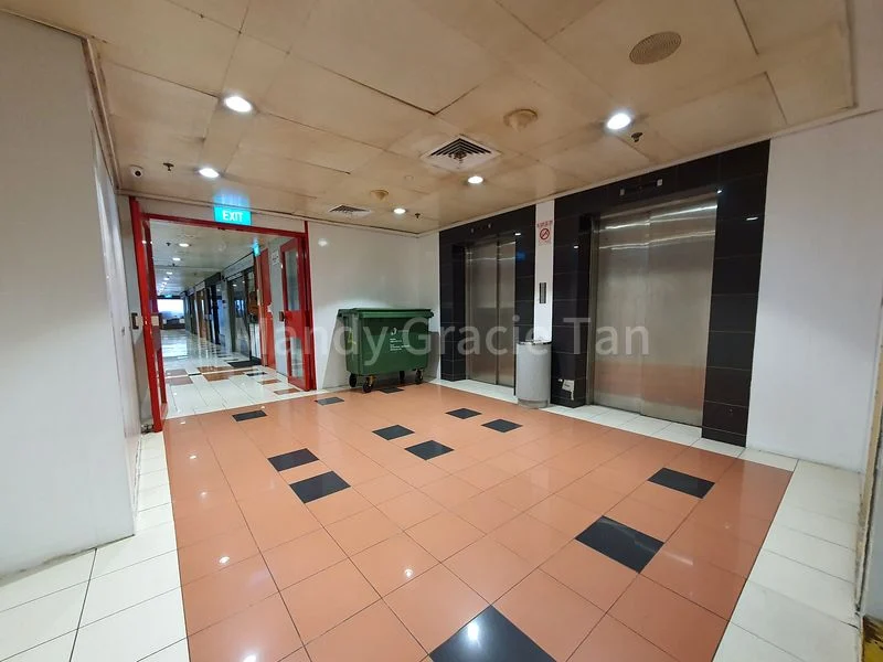 Other Retail for Rent: Peninsula Shopping Centre - Image 4