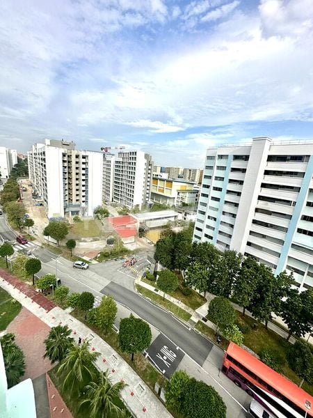 Common Room (HDB) for Rent in  417 Tampines Street 41 - Image 6