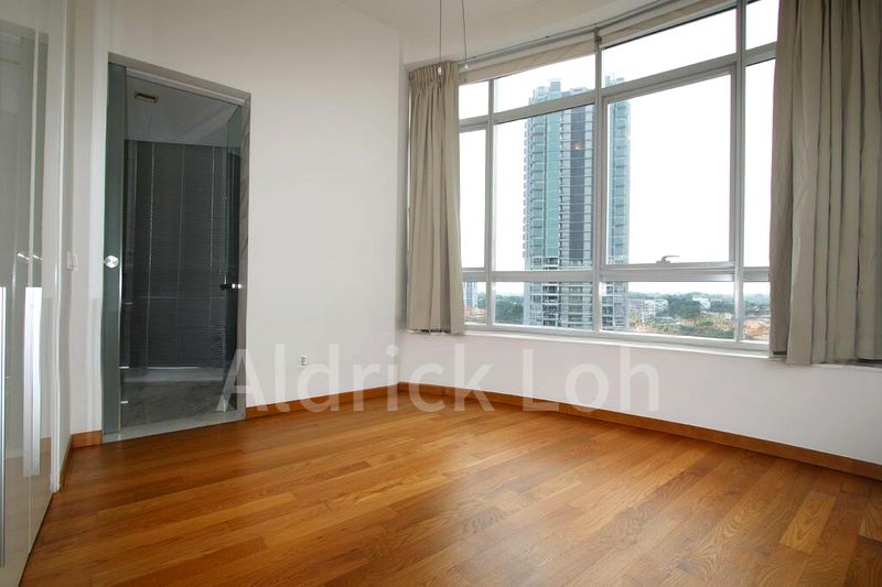 4 Bed Condo for Rent in Newton One - Image 5