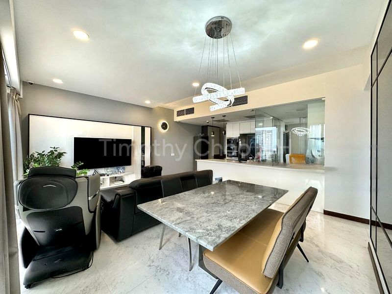 4 Bed Condo for Sale in  Vista Residences - Image 2