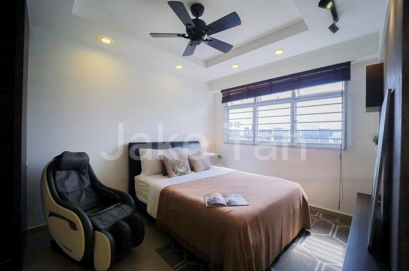 5 Room (5A) HDB for Sale in  522C Tampines Central 7 - Image 2