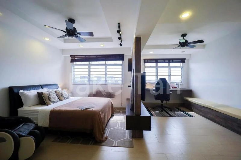 5 Room (5A) HDB for Sale in  522C Tampines Central 7 - Image 4