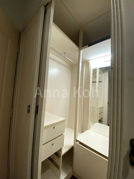 Master Room (Condo) for Rent in  King's Mansion - Image 2